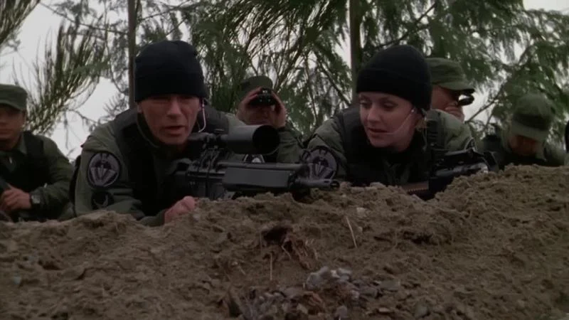 Кадры из сериала Звездные врата: ЗВ-1 (1997)